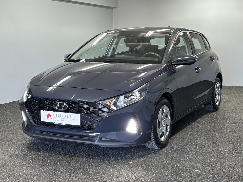 Hyundai i20 1,0 T-GDi Essential DCT 5d