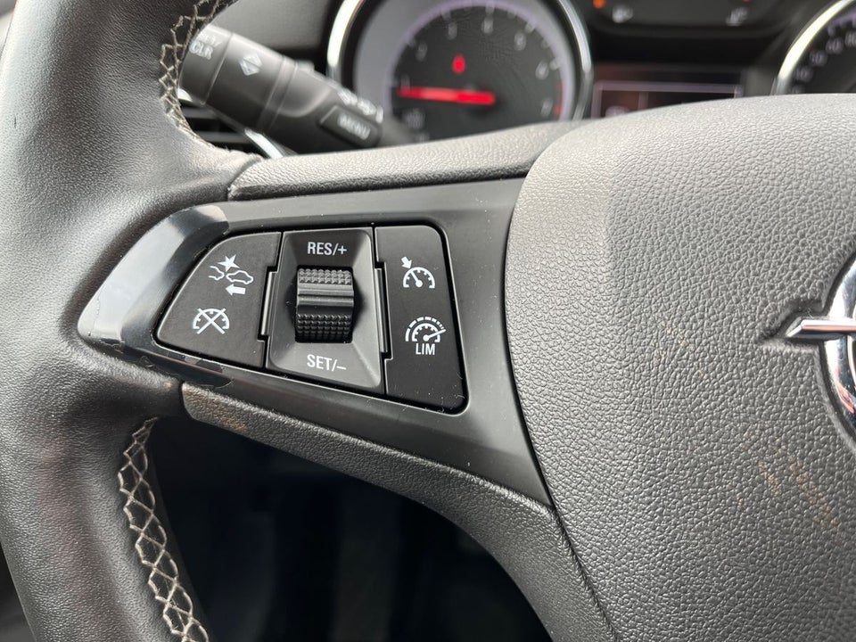 Opel Astra 1,2 T 110 Elegance 5d