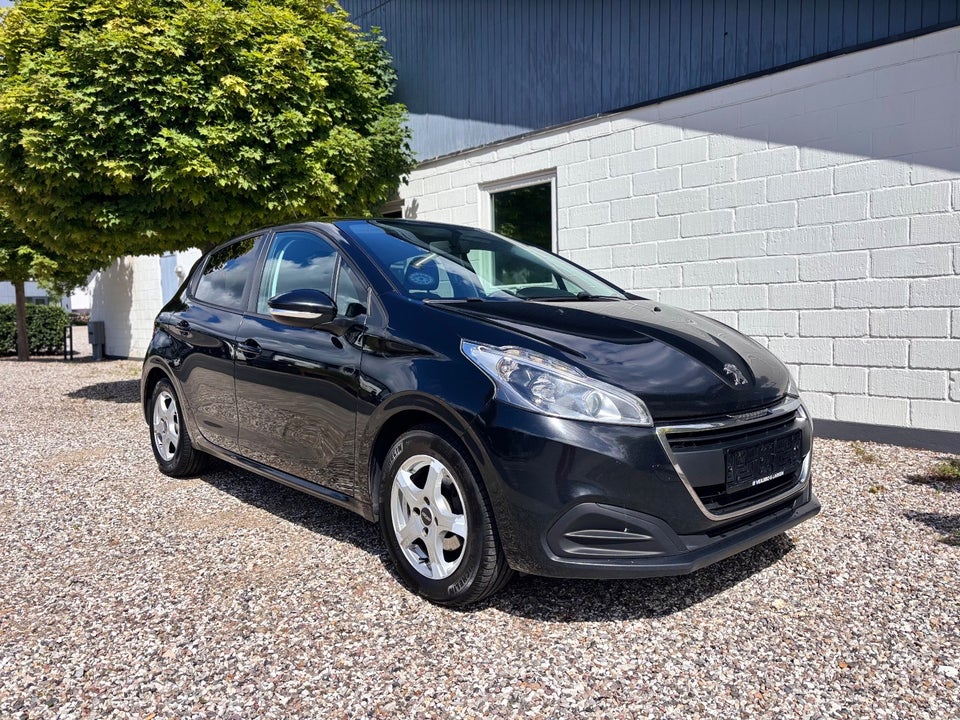 Peugeot 208 1,6 BlueHDi 100 Active 5d
