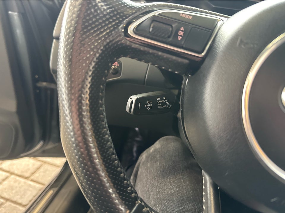 Audi A4 1,8 TFSi 170 S-line Avant Multitr. 5d