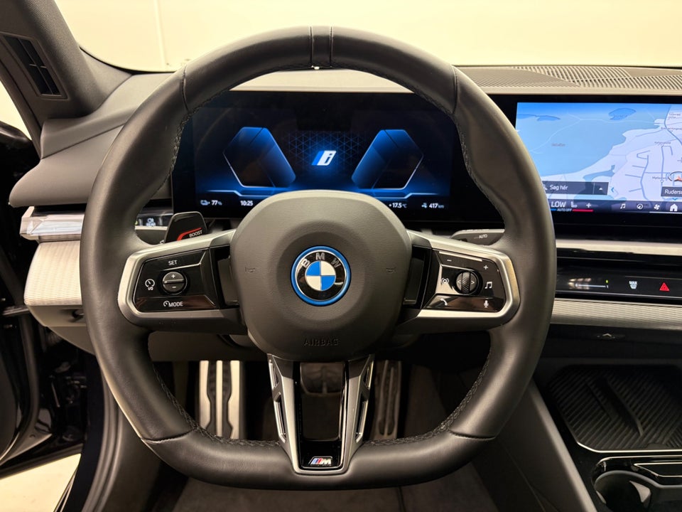 BMW i5 eDrive40 M-Sport 4d
