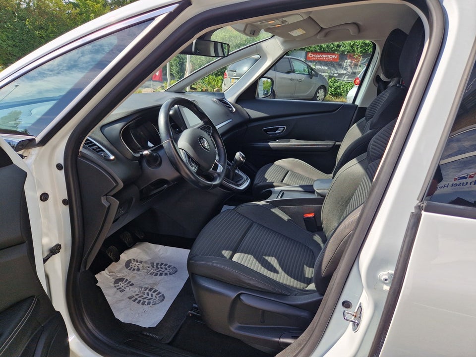 Renault Grand Scenic IV 1,2 TCe 130 Zen 7prs 5d