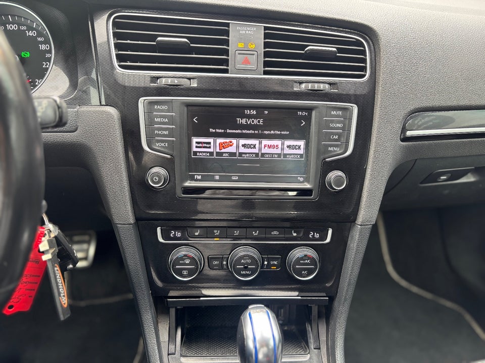 VW Golf VII 1,4 GTE Highline DSG 5d