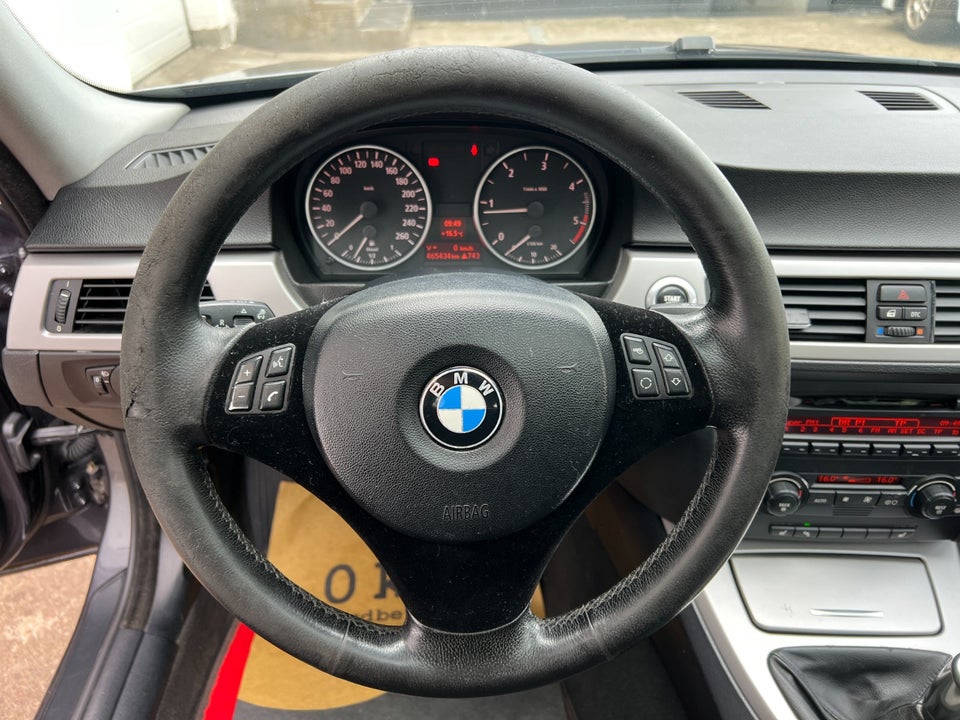 BMW 320d 2,0  4d