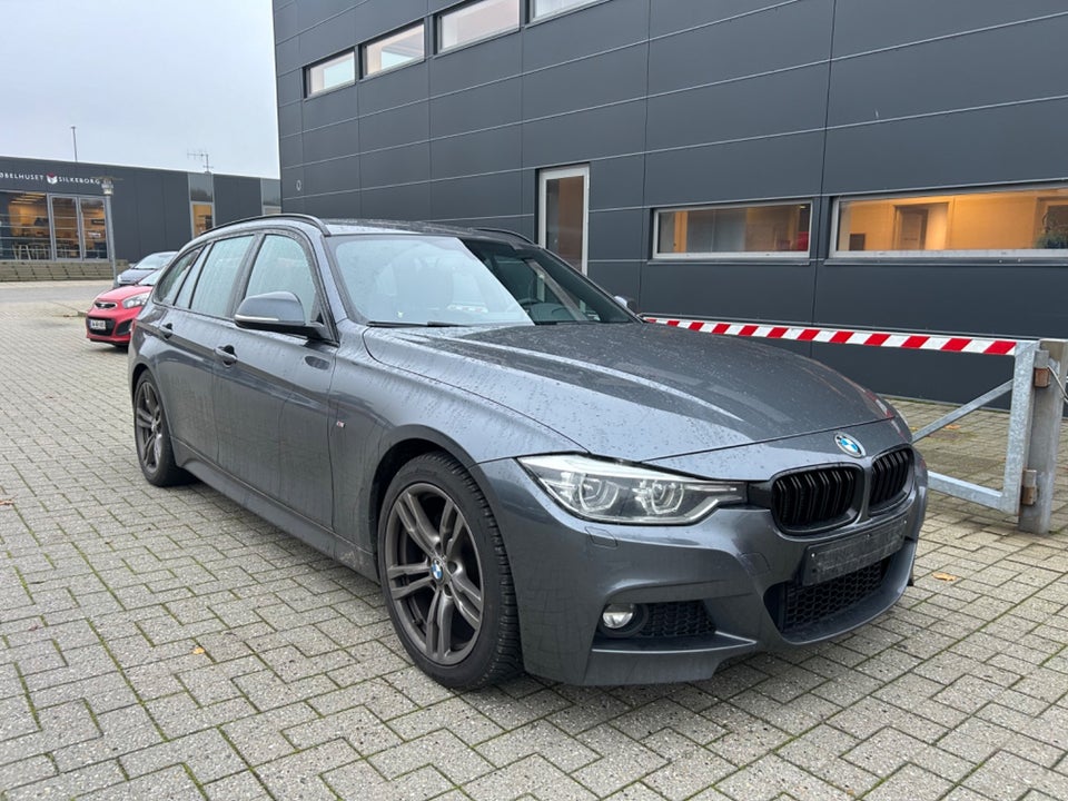 BMW 330d 3,0 Touring M-Sport aut. 5d