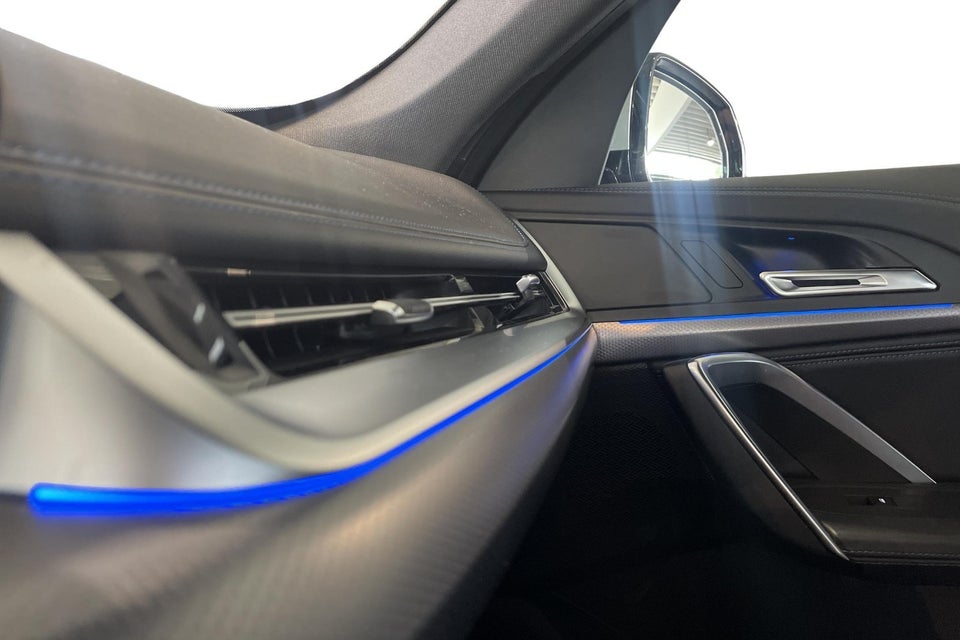 BMW iX1 eDrive20 M-Sport 5d