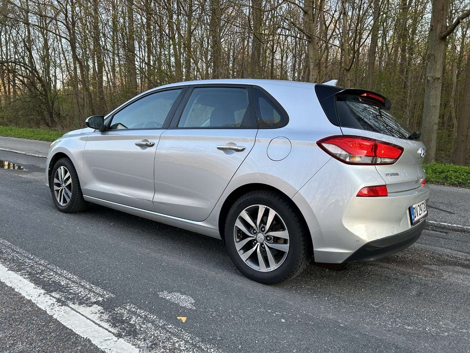 Hyundai i30 1,4 T-GDi Trend DCT 5d