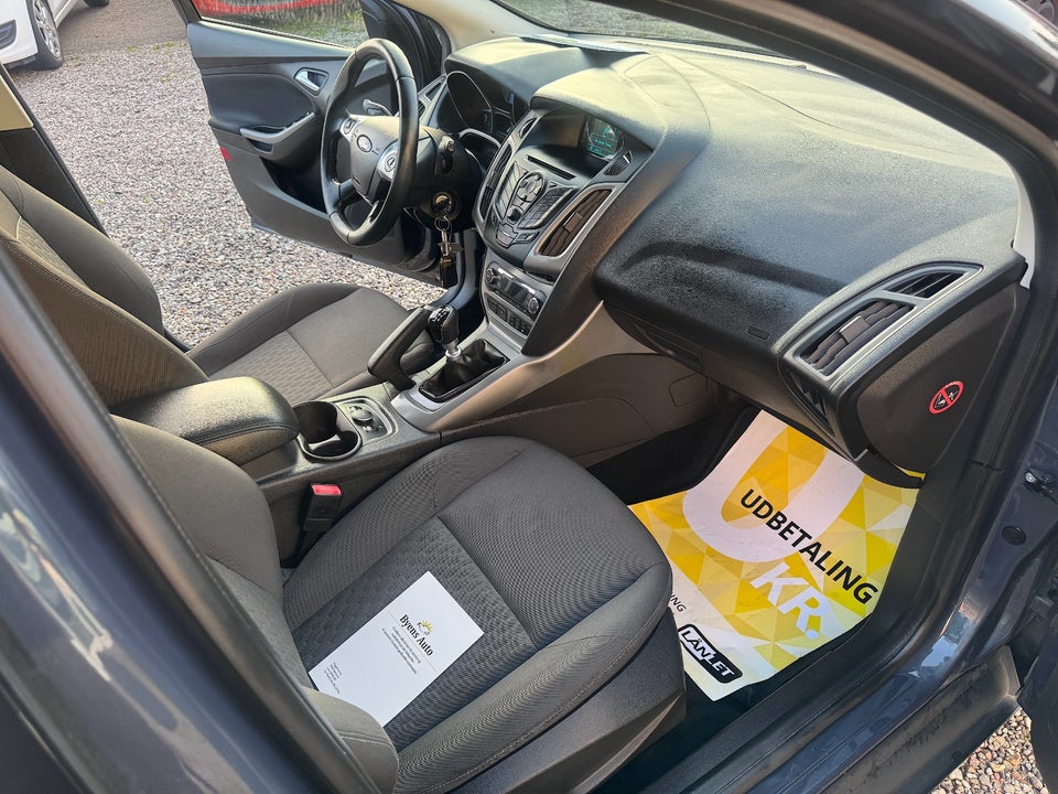 Ford Focus 1,0 SCTi 125 Business stc. 5d