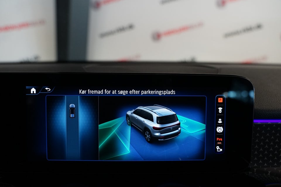 Mercedes EQB300 Progressive Advance Plus 4Matic 5d