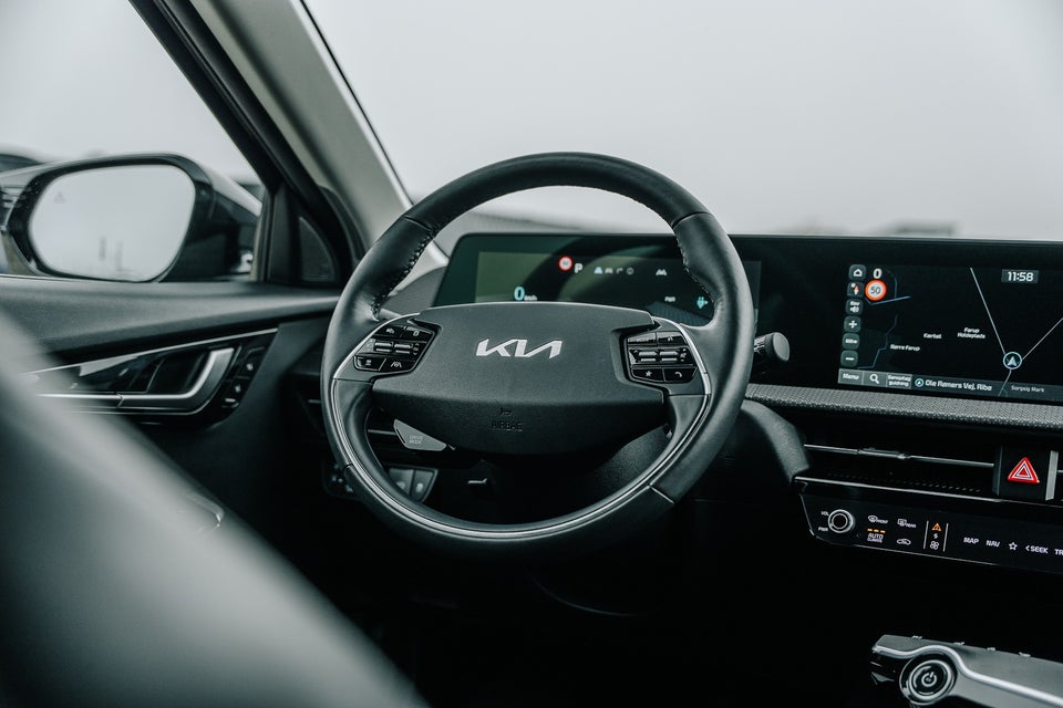 Kia EV6 77 Long Range Upgrade 5d