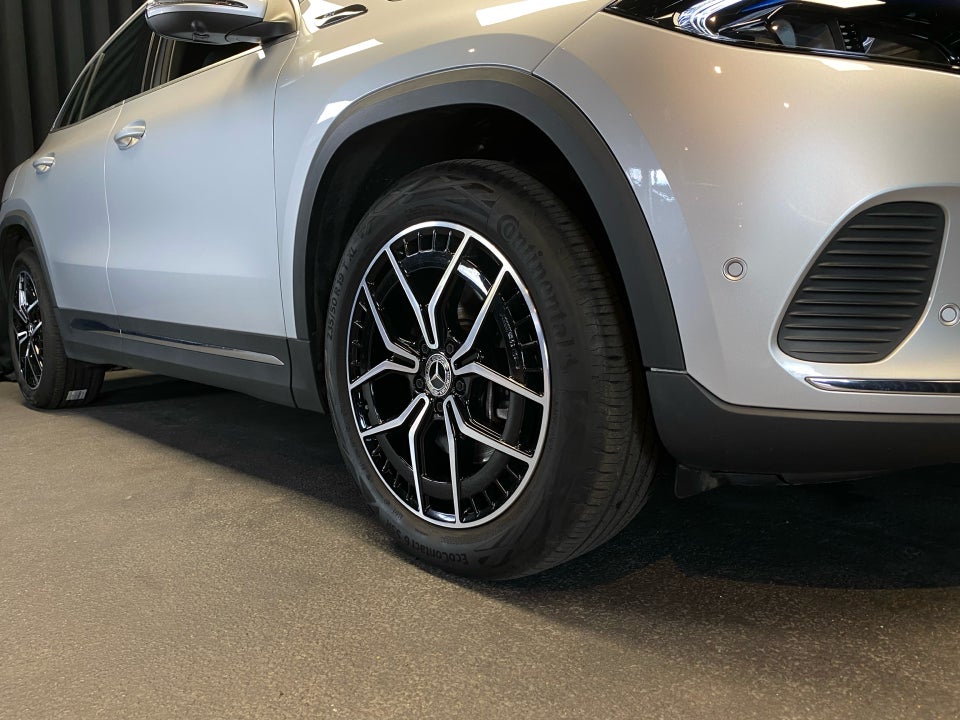 Mercedes EQA250 Progressive 5d