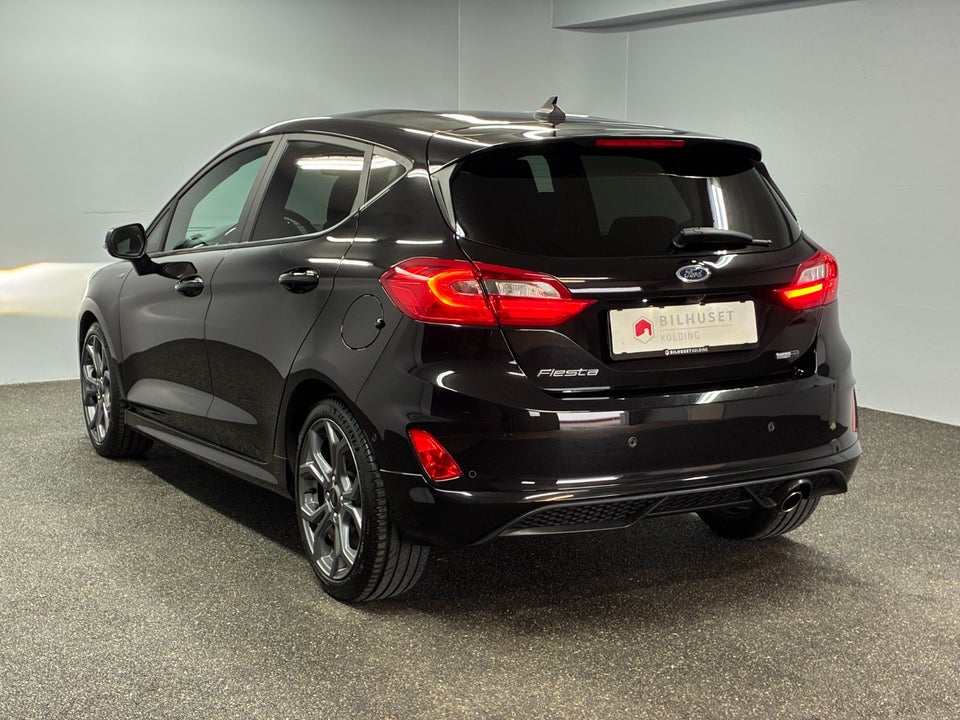 Ford Fiesta 1,0 EcoBoost mHEV ST-Line X 5d