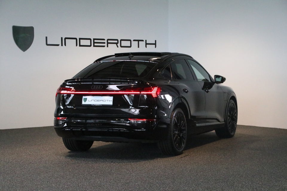 Audi Q8 e-tron 55 S-line Sportback quattro 5d