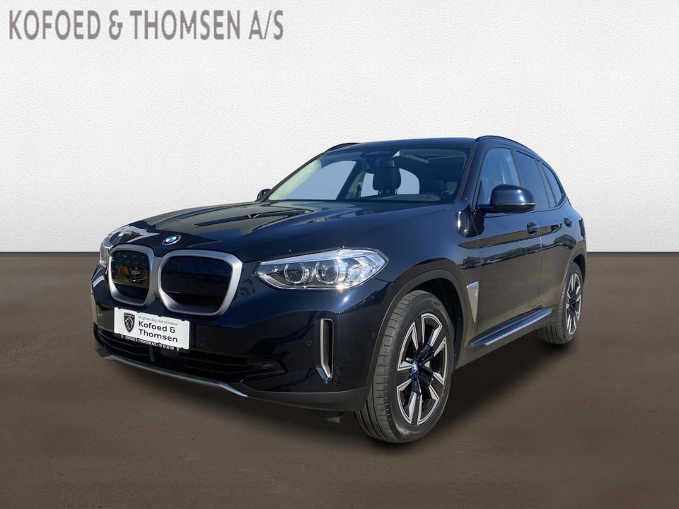 BMW iX3 Charged 5d