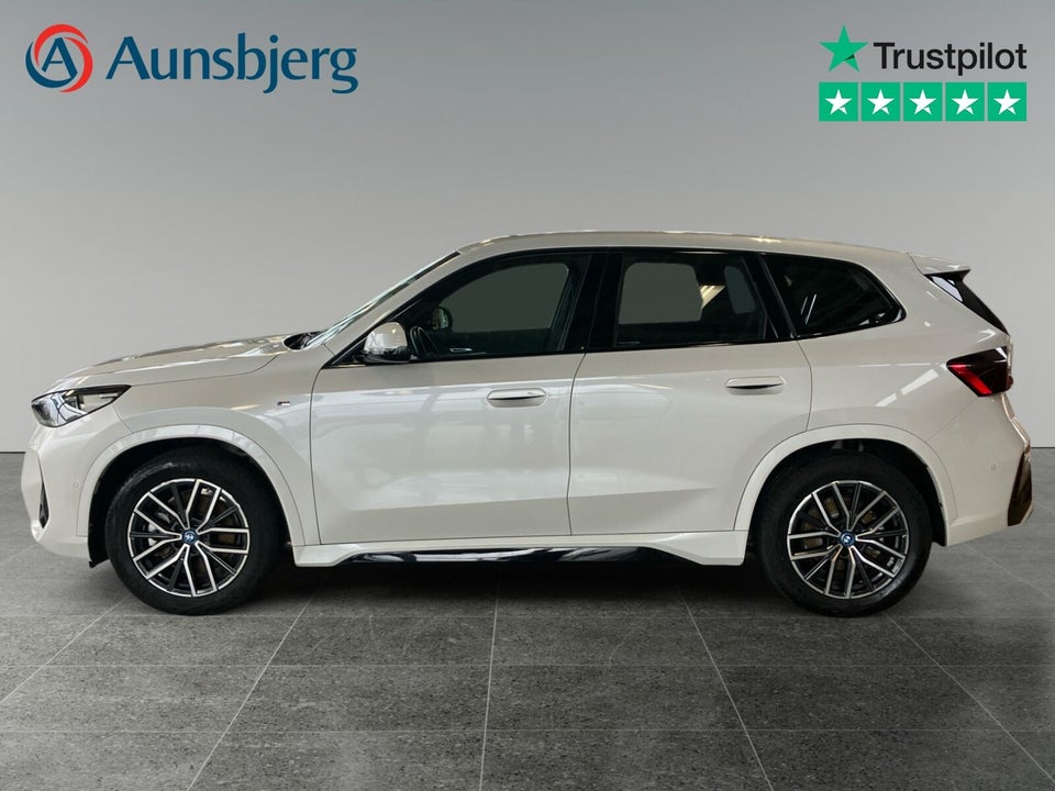 BMW iX1 xDrive30 M-Sport 5d