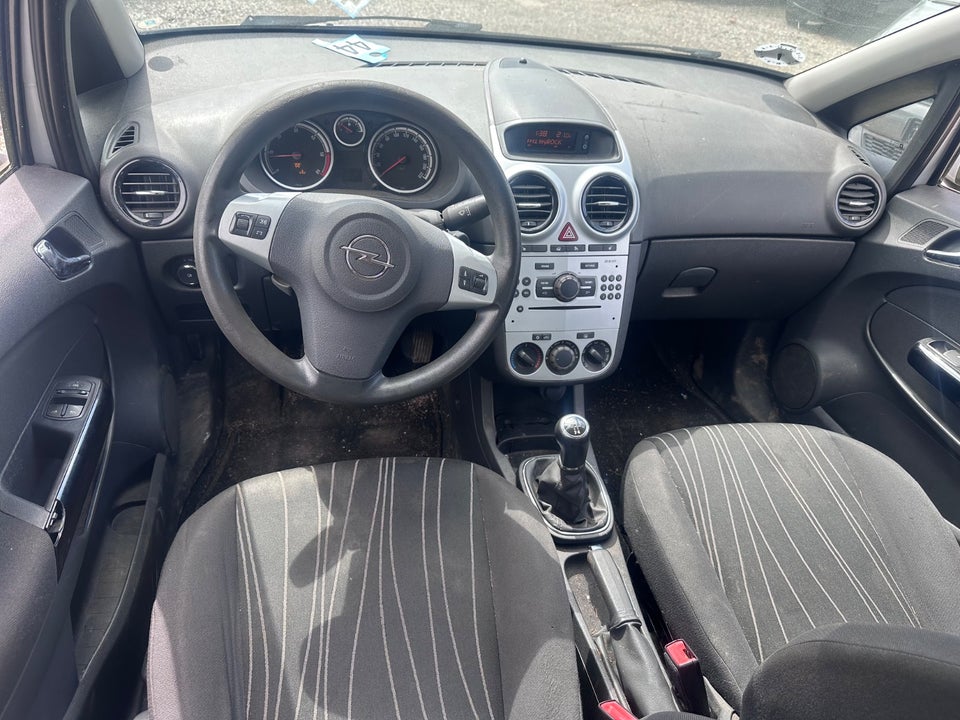 Opel Corsa 1,3 CDTi 95 Cosmo eco 5d