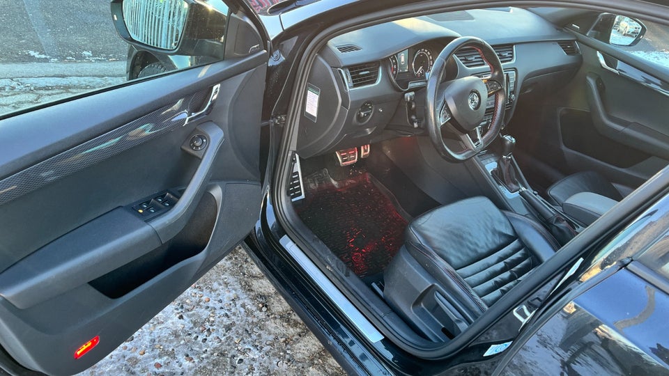 Skoda Octavia 2,0 TDi 184 RS Combi 5d