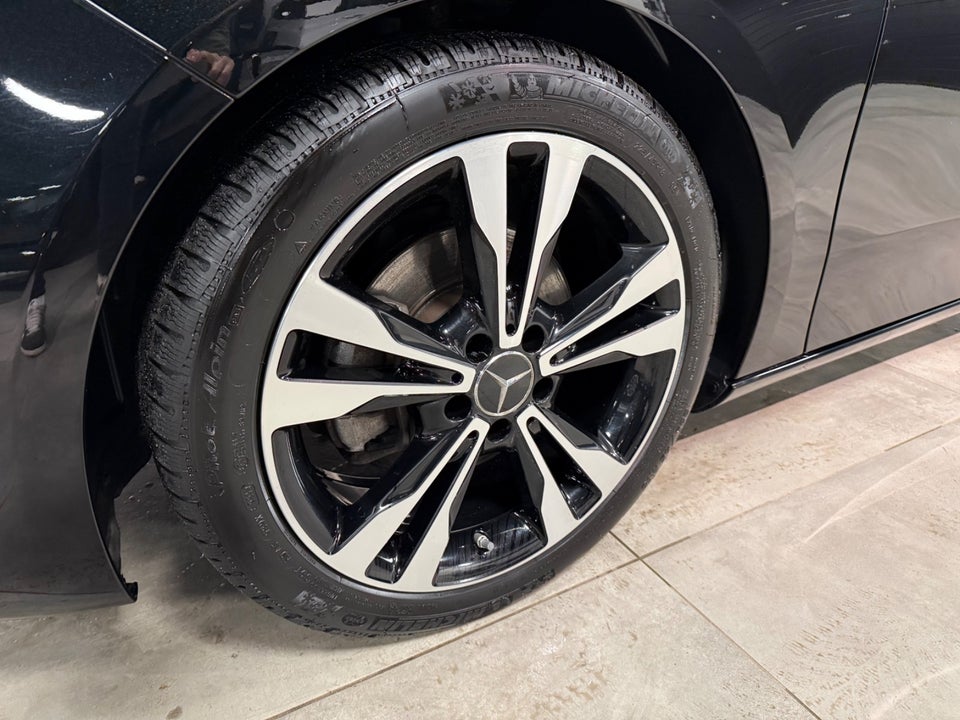 Mercedes A200 1,3 Progressive aut. 4d