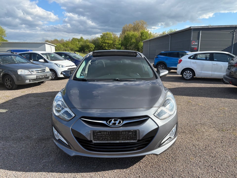 Hyundai i40 1,7 CRDi 136 Premium CW aut. 5d
