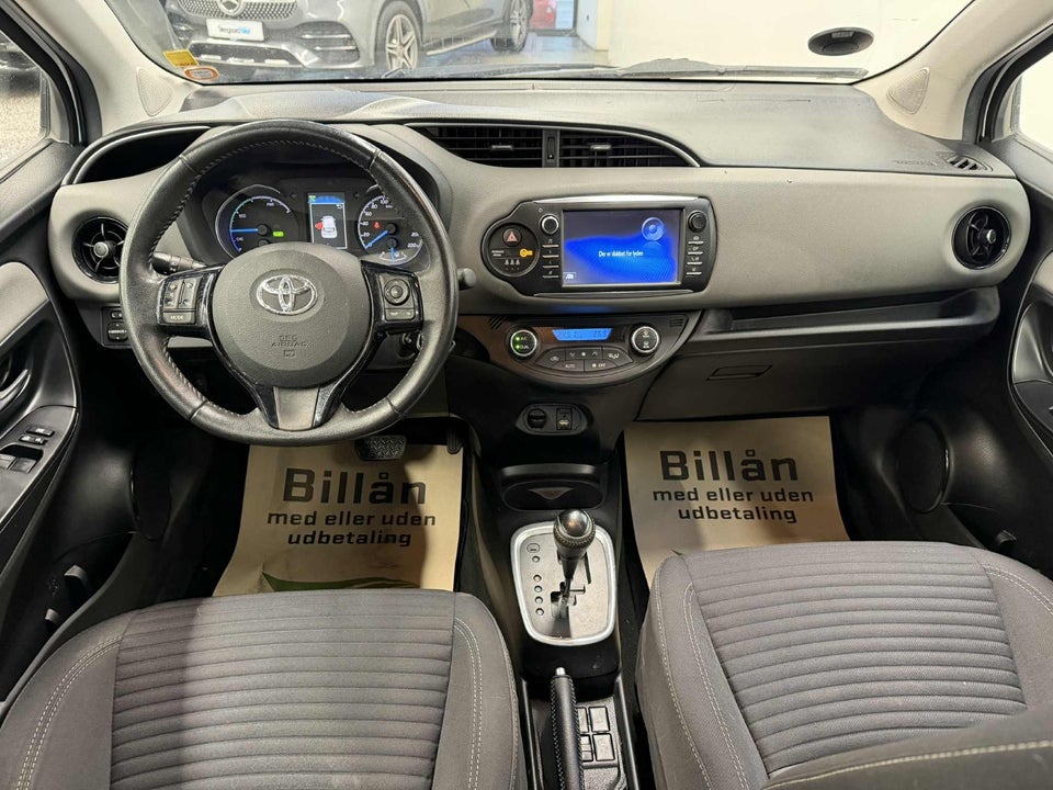 Toyota Yaris 1,5 Hybrid H2 e-CVT Van 5d