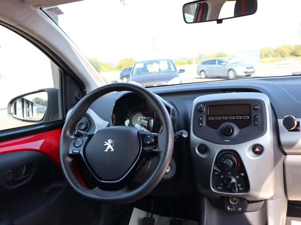 Peugeot 108 1,0 e-VTi 69 Allure 5d