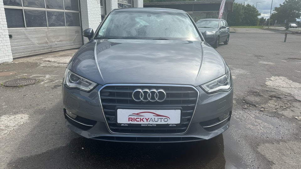 Audi A3 1,6 TDi Ambition Sportback 5d