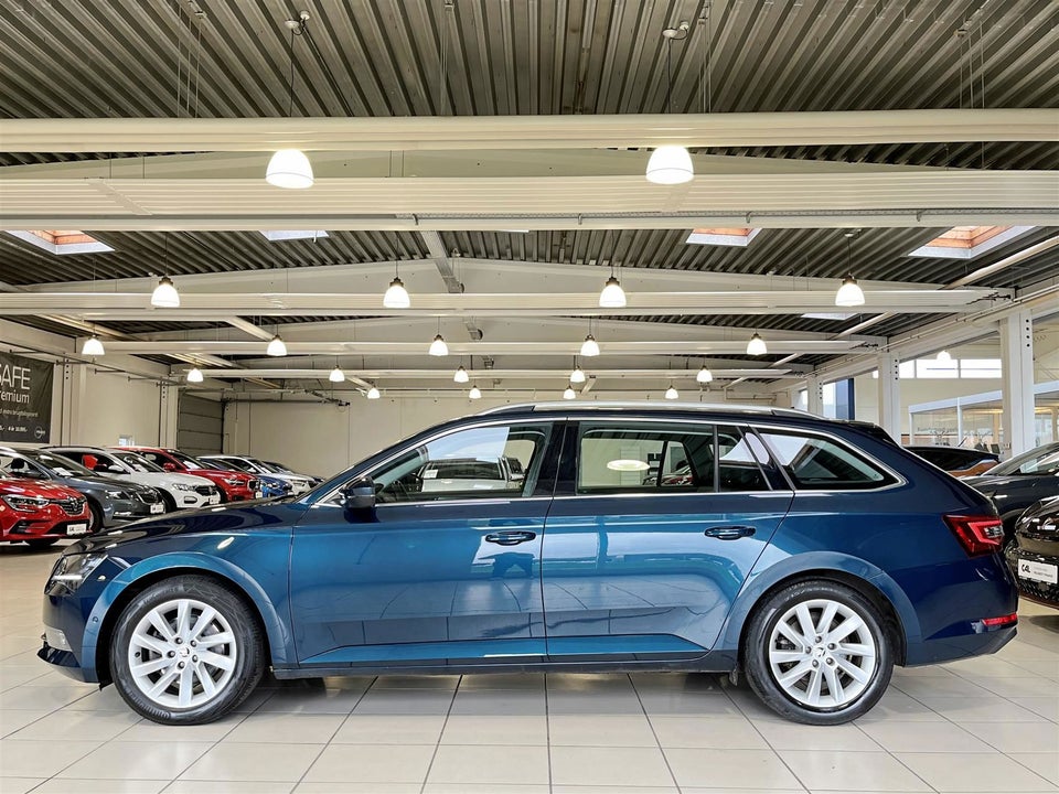 Skoda Superb 1,5 TSi 150 Style Business Combi DSG 5d