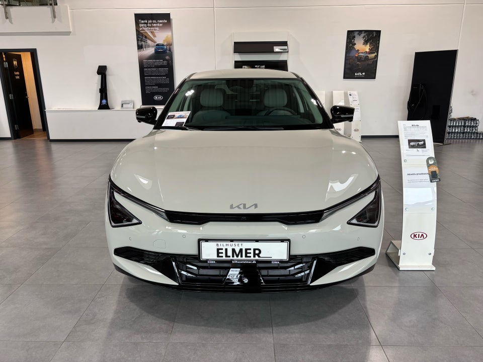 Kia EV6 84 Long Range Performance Upgrade AWD 5d