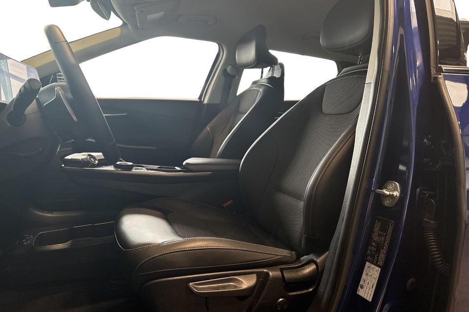 Kia EV6 77 Long Range Active 5d