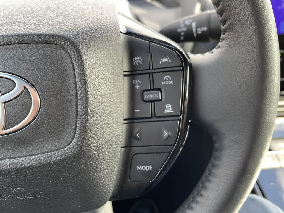 Toyota bZ4X Executive 5d