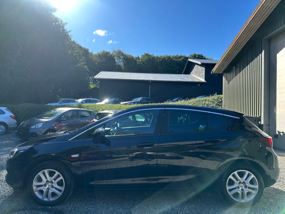 Opel Astra 1,4 T 125 Enjoy Sports Tourer 5d