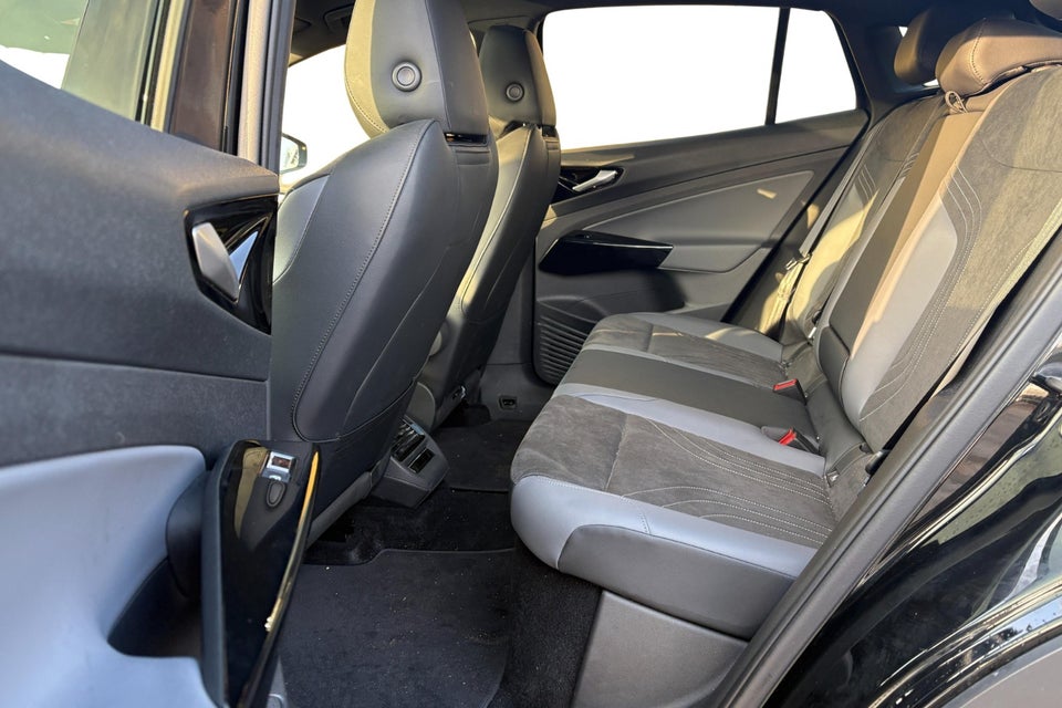 VW ID.5 77 Style+ 5d