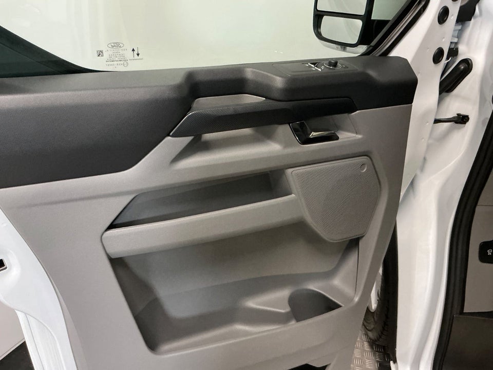 Ford E-Transit Custom 320S 64 Limited