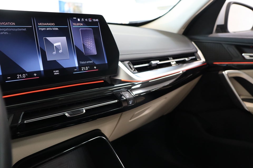 BMW iX1 xDrive30 X-Line 5d