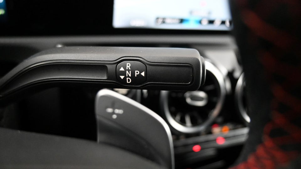 Mercedes A250 e 1,3 AMG Line aut. 5d