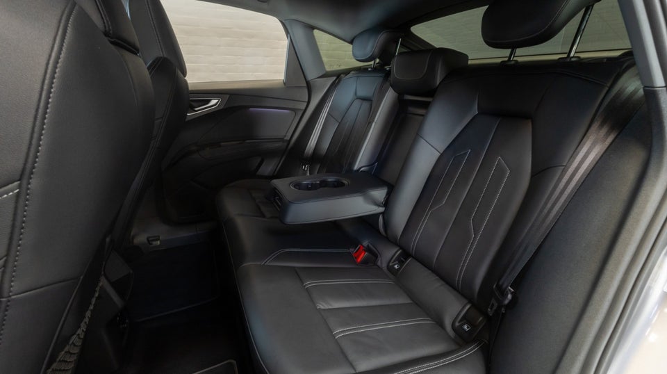 Audi Q4 e-tron 40 S-line Sportback 5d