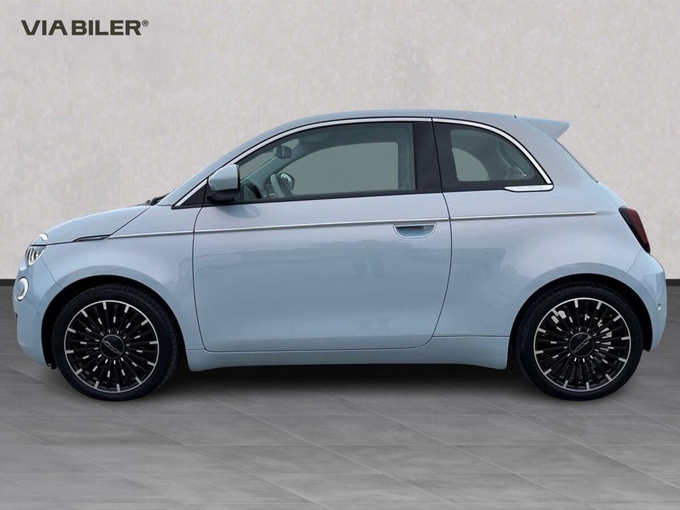 Fiat 500e 42 la Prima by Bocelli 3d