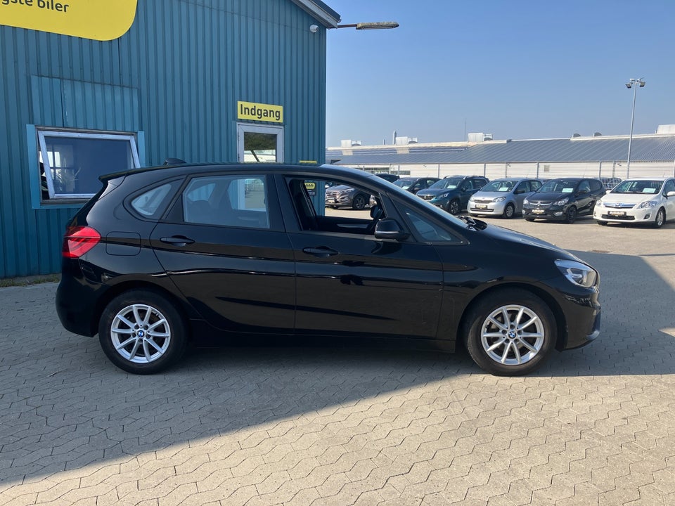 BMW 218d 2,0 Active Tourer 5d