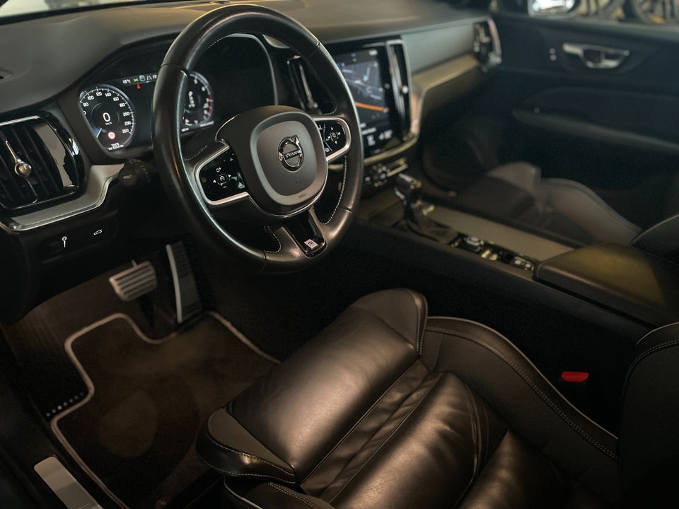 Volvo V60 2,0 T4 210 R-Design Polestar aut. 5d