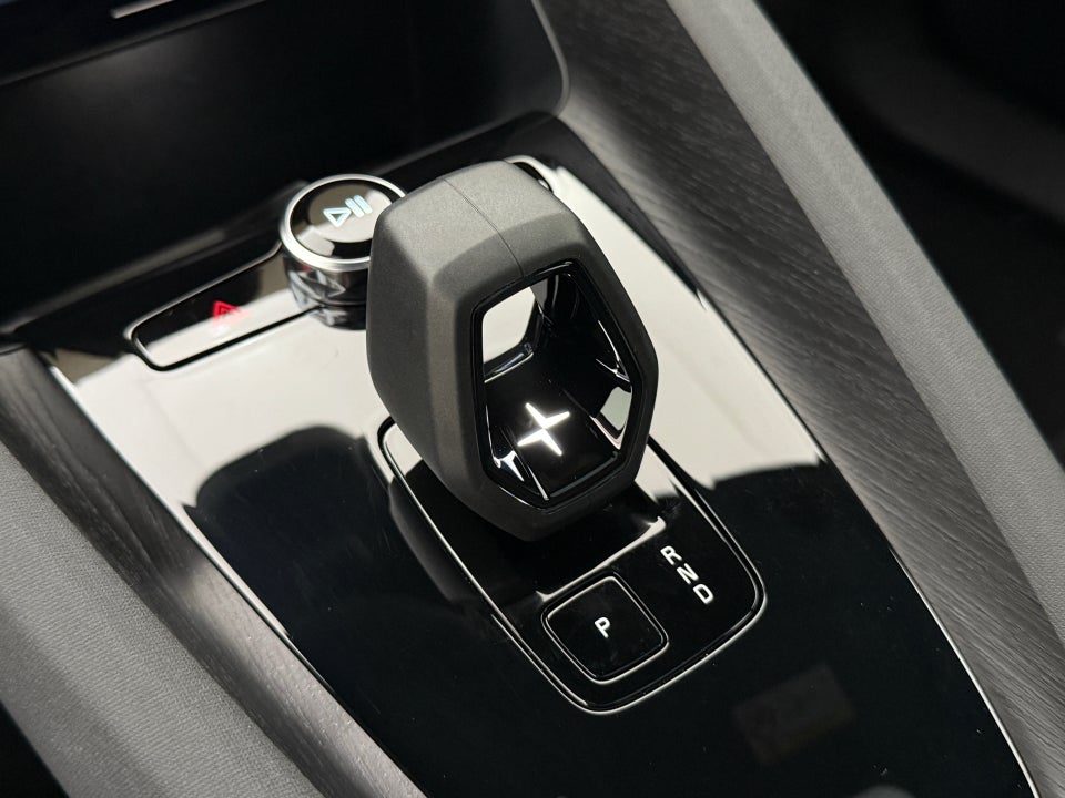 Polestar 2 Standard Range 5d