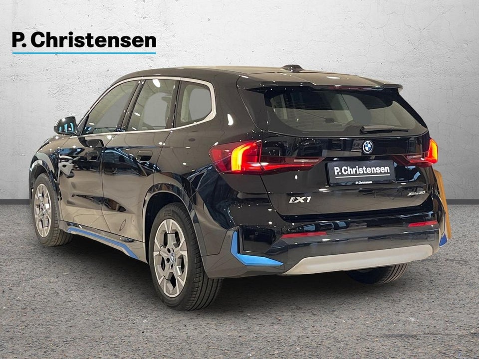 BMW iX1 xDrive30 X-Line 5d