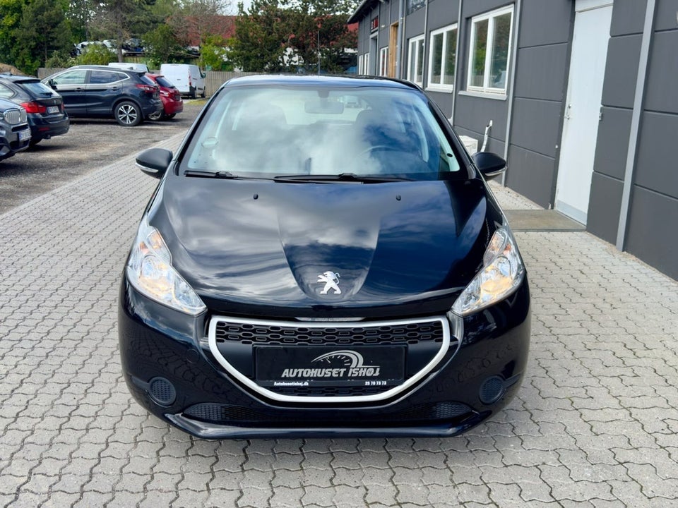 Peugeot 208 1,2 VTi 82 Active 5d