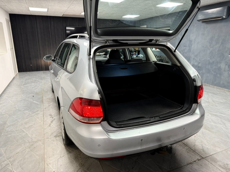 VW Golf V 1,9 TDi 90 Comfortline 5d