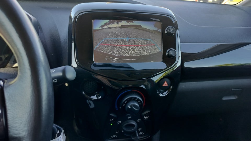 Toyota Aygo 1,0 VVT-i x-cite 5d