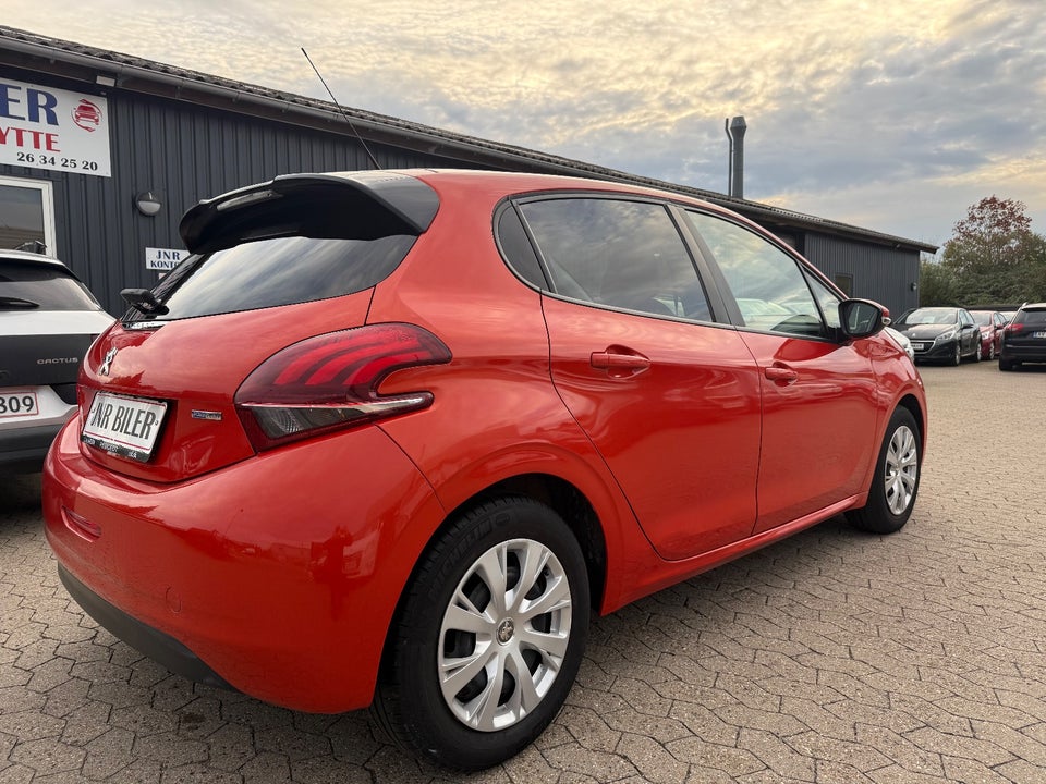 Peugeot 208 1,2 PureTech 82 Style 5d