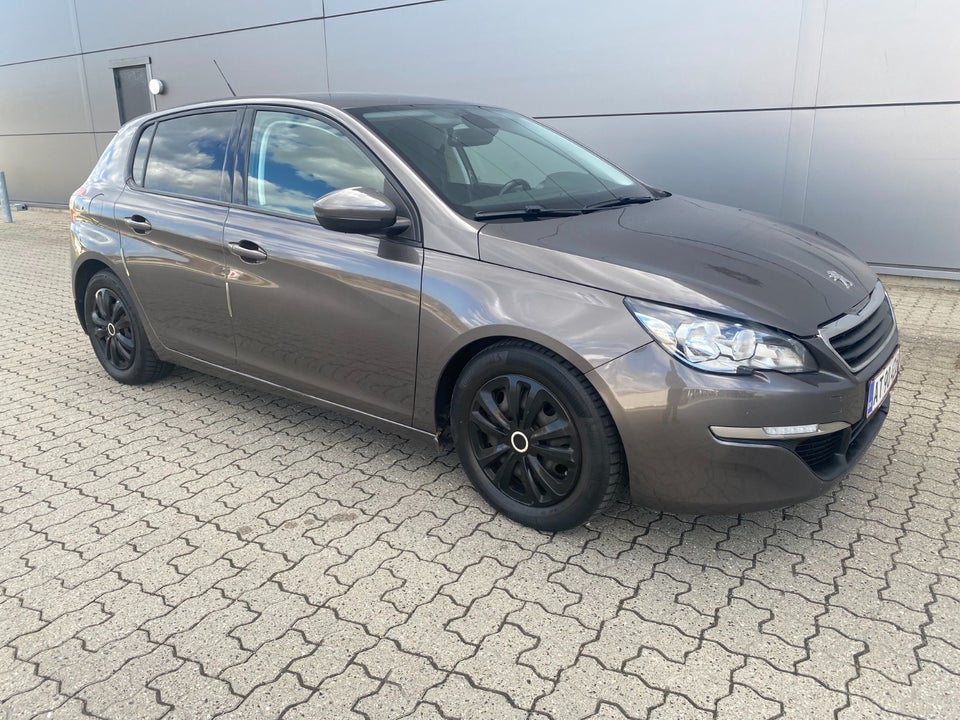 Peugeot 308 1,6 HDi 92 Active 5d