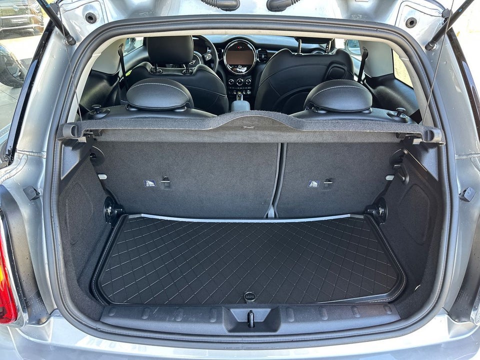 MINI Cooper SE Edition Premium Plus 3d