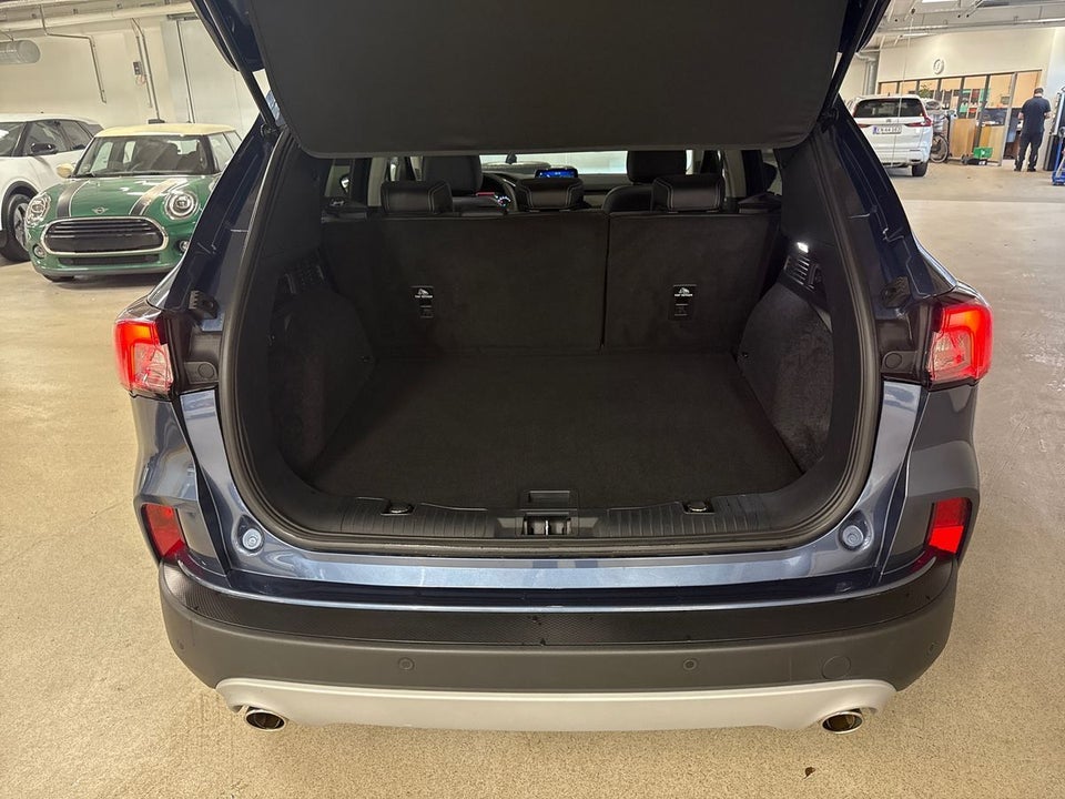 Ford Kuga 2,5 PHEV Titanium X CVT 5d