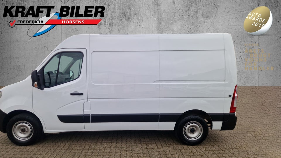 Nissan Interstar 2,3 dCi 150 L2H2 N-Connecta Van
