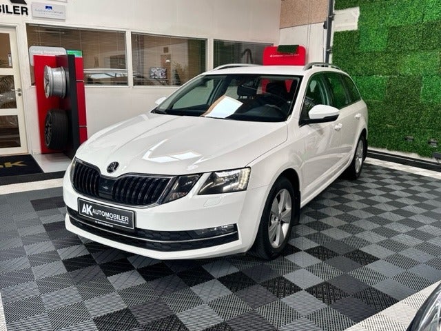 Skoda Octavia 1,6 TDi 115 Style Combi DSG 5d